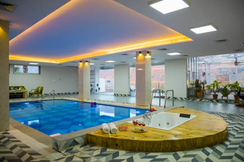 Tranquil 2-BHK Villa by Ganges, 5 Mins from Triveni Ghat