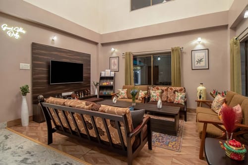 Hibiscus @ Arya Treetops And Tea Trails