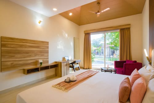 Roohmon’s Farm | Exquisite 5-BHK Retreat With Private Pool, Garden & Barr