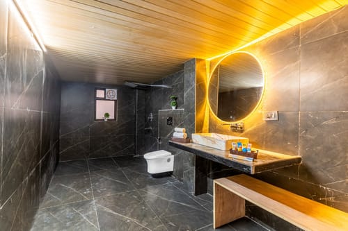 Eclipse @ Rissaca Crown