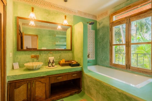 Amayah Tattva | 3- BHK Escape With Steam Room, Open-to-Sky Shower & Private Pool