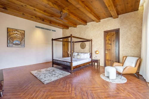 Kvanya Mansion | Regal 5-BHK Getaway With Pvt Pool, Home Theater, Gym & Garden