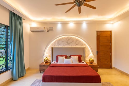 Imperial Isle - Sohna w/ Pool