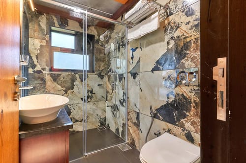 Balmy @ Sunflower Villa