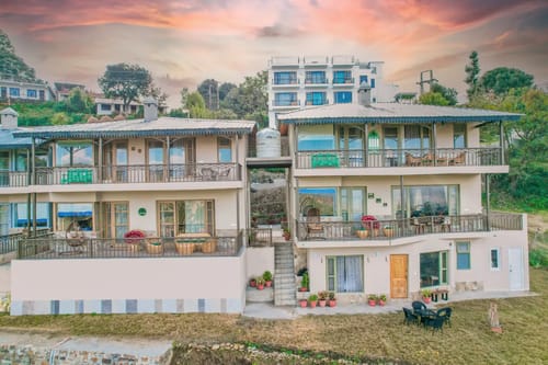 Edelweiss Entire Estate: (Bluebell House, Primrose House, Amore)