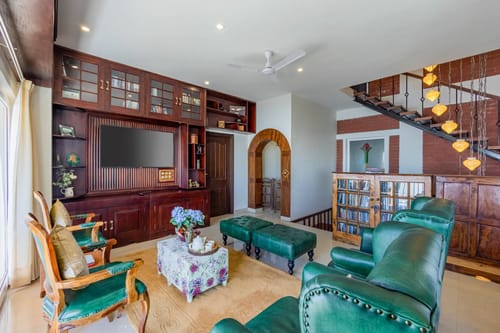 Monte Heights | Tranquil 6-BHK Getaway With Garden, Patio, Gazebo & Scenic Views