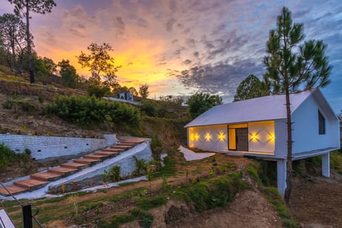 Europa @ Luna Nova - Ranikhet