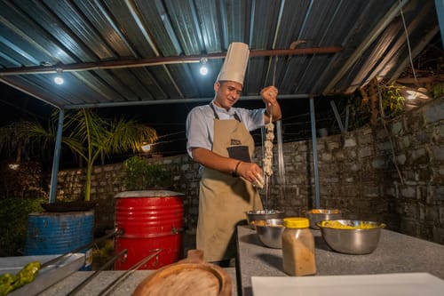 Oak @ Corbett Calling