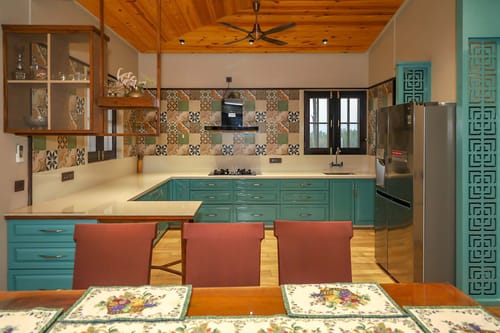 2 Rooms @ Desert Palms