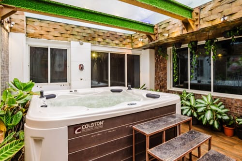 Ayur Kutir | 9-BHK Retreat With Private Pool, Glass Pool, Garden, Gazebo, Jacuzzi & Spa room