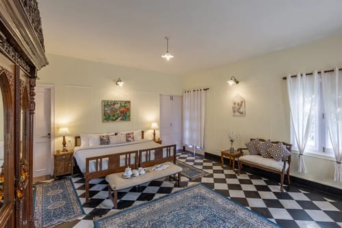 Chalet Vie Villa | 3-BHK | Garden | Pet-friendly 