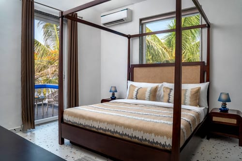 Tarika’s Santorini Haven