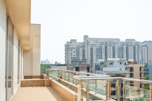 Eternal Oasis City View Suite | Elegant 1-Room Suite With Restaurant, Banquet Hall & Lift