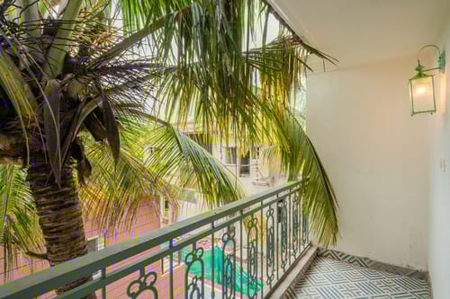 Purple Coral | Luxe 5-BHK Villa With Two Private Pools & Lift Near Chapora Fort