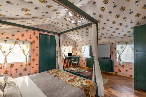 Kaimalgarh Farmstay | Pet–friendly 5-BHK Retreat With Pond, Private Pool, Gazebo & Garden