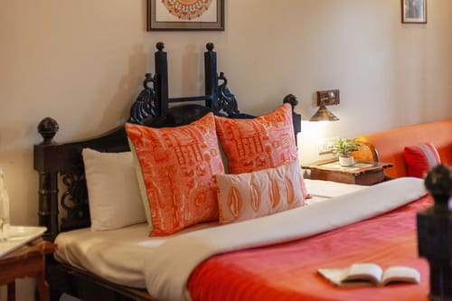 Mountain's Edge w/ Valley Views