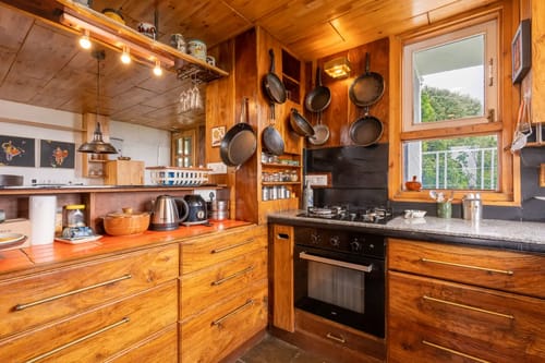 Hydrangea Hill (Entire Estate)