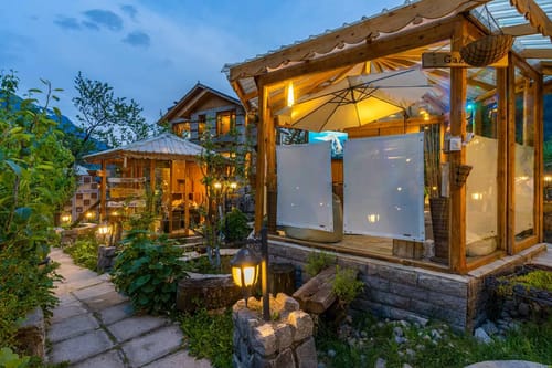 ChaletShanagManali- 4 BR Chalet