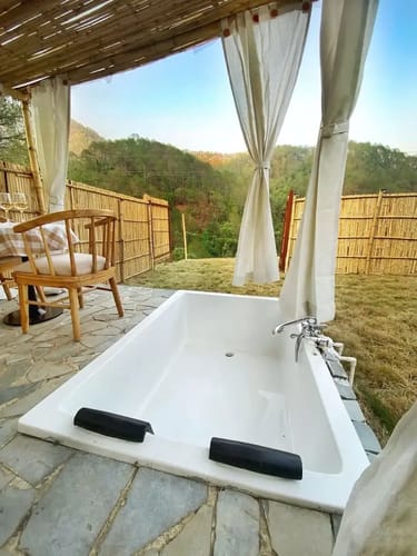 Glass Lodge Himalaya - EKAA