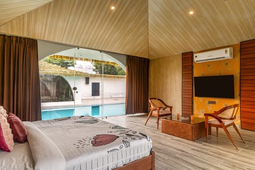 Edena @ Rissaca Crown