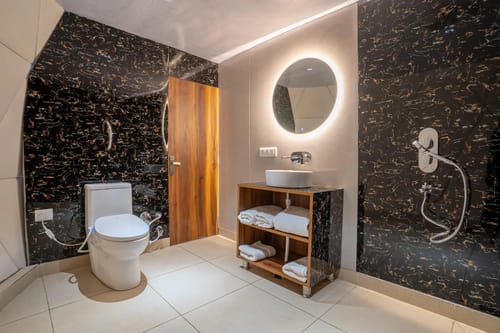 Luxurious Dome In Hampta Pass| Jacuzzi | Manali