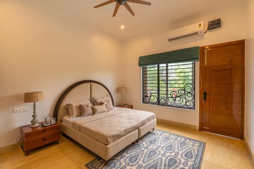 Imperial Isle - Sohna w/ Pool