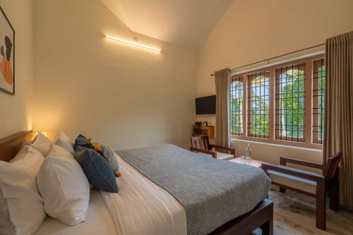 Cherry @ Spice Notes - Bison Valley