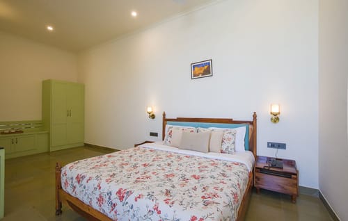 Coral @ The Pastel Courtyard