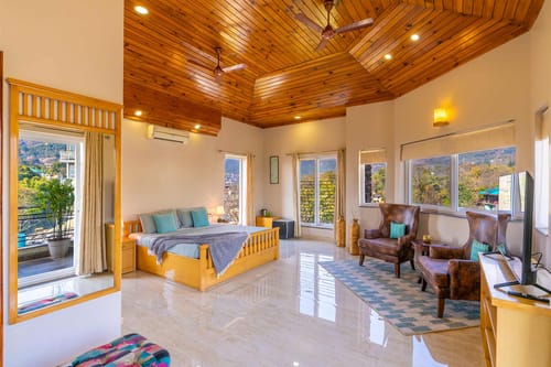 Solace @ Address by the Khul