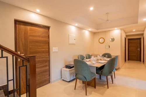 Veera Marina | 3-BHK Penthouse With Terrace, Common Pools & Lift, Near Candolim Beach