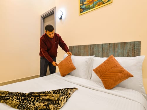 Vijeta Farms | 3-BHK With Private Pool, Lawn, Terrace & Bonfire