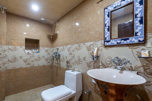 Imperial @ Sunset Escape