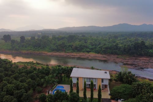 Shubmann Villa - Wada