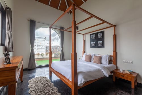 Lake Arches - Igatpuri