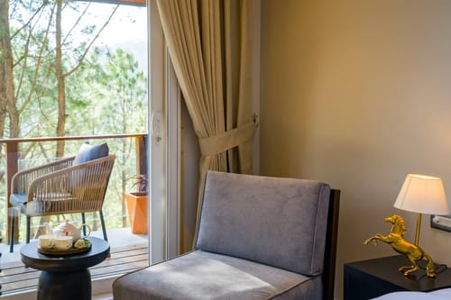  Sirmour Baag Rose | Cosy Pet-friendly Hill Cottage With Balcony, Common Garden & Restaurant 