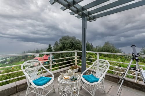 Hydrangea Hill (Entire Estate)