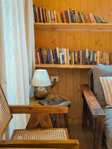 Hyun: Unique, Modern Cottage