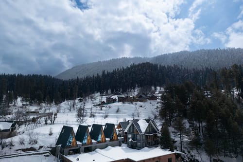 Frozen Fall @ Frostflare Cottages