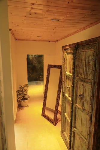 Glamorous Presidential Suite