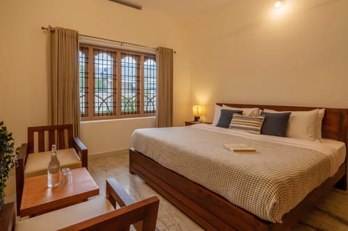 Clove @ Spice Notes - Bison Valley