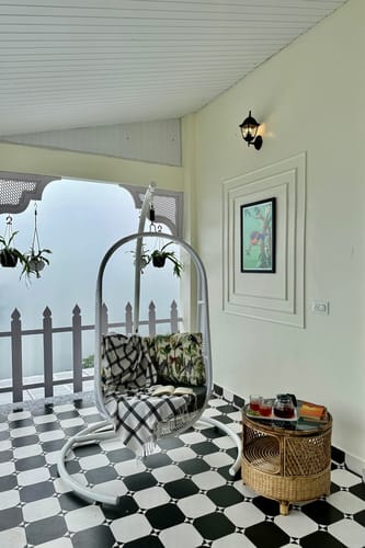 Nest @ Forktail House