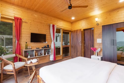 Mystic Homes ~ Pine Valley and Pine Woods