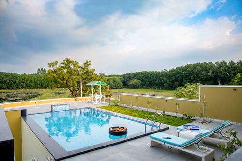 Lakemount | 2-BHK Getaway with Private Pool, Open-Air Gazebo & Terrace At Fatehsagar Lake