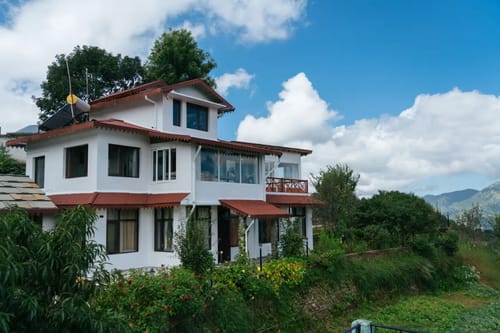 The Clairmont Cottage