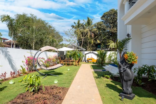 Fernweh | 4-BHK villa with Private Pool, Garden, Gazebo & Balcony