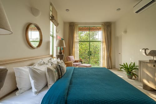 Moonstone Villa w/ Pool & Rooftop Jacuzzi