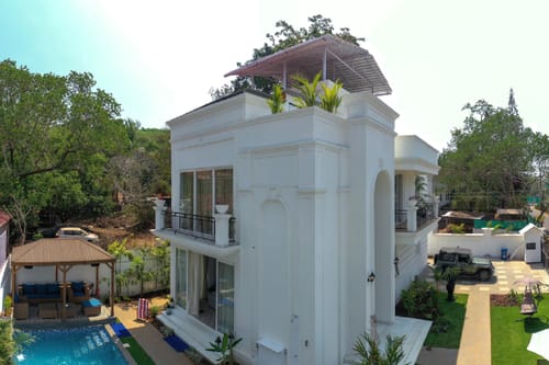 Fernweh | 4-BHK villa with Private Pool, Garden, Gazebo & Balcony