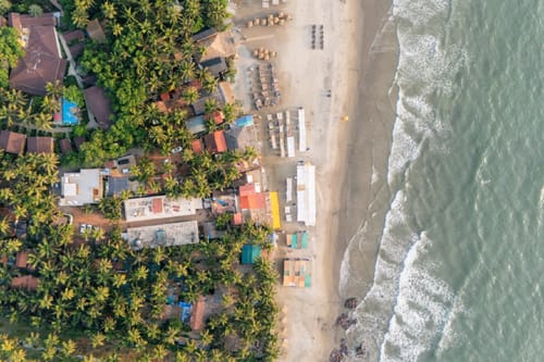 House of Neptune | 3-BHK Retreat with Gazebo & Bar | 10 mtrs from Ashwem Beach