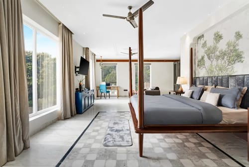 Sukh Saklana Haveli: Suites