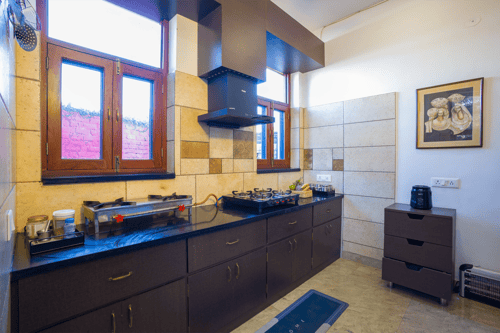 Farm Naturelle | Pet-friendly 3-BHK Farmhouse Near Jim Corbett With Garden, Terrace & Orchards 